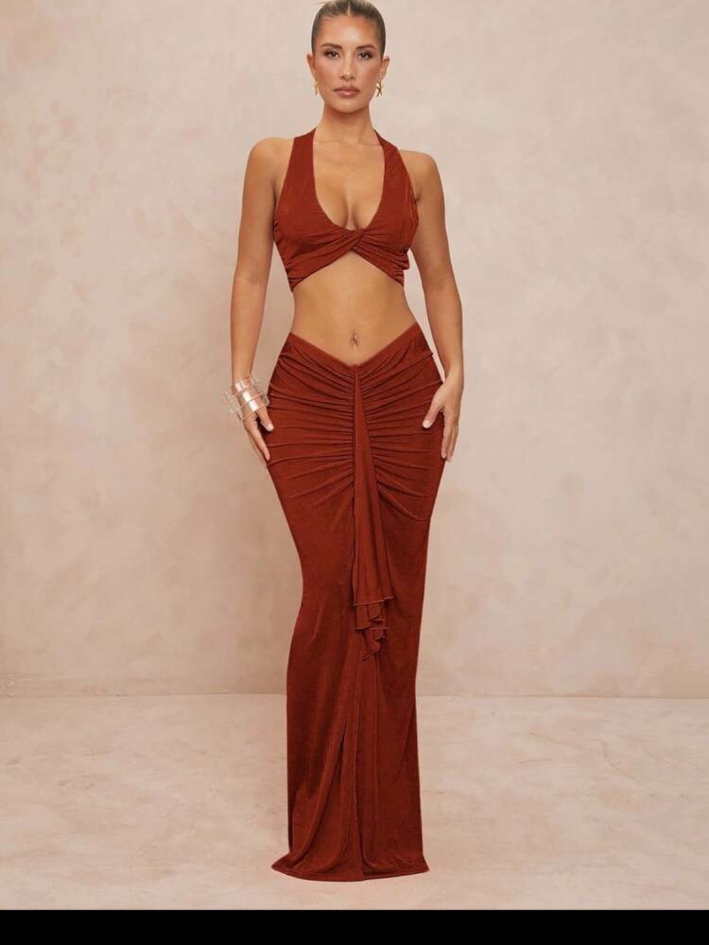 Two piece set - Picture 2 of 2